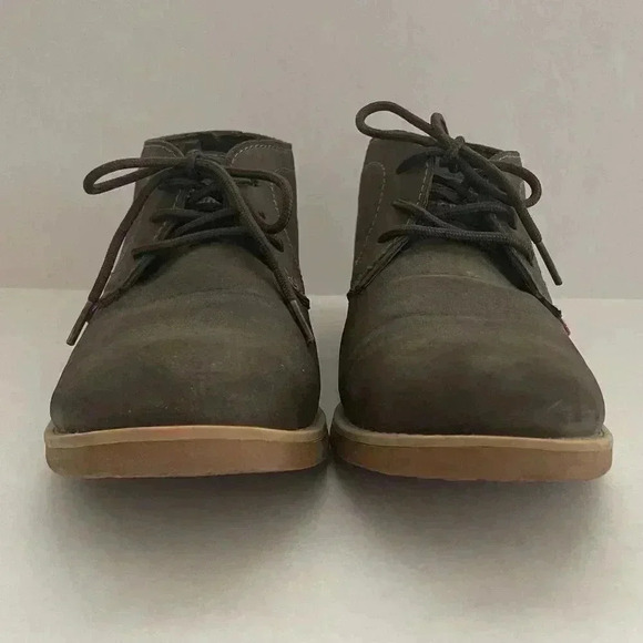 Levi's Men's 8.5 M Brown Suede Chukka Boots – Lace-Up Ankle Style - Picture 9 of 10